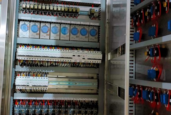 Thi Công Lắp Ráp Tủ Điện Công Nghiệp 3 Pha Khánh Hoà