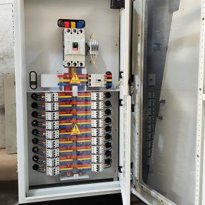 Xưởng Sản Xuất Lắp Đặt Tủ Điện Giá Cạnh Tranh