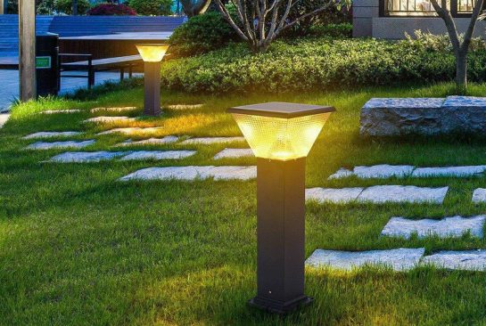 Tổng Kho Đèn Năng Lượng Mặt Trời Giá Cạnh Tranh