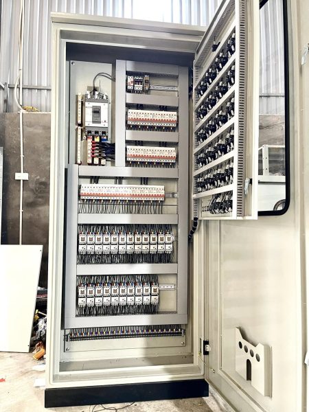 Sản Xuất Lắp Ráp Tủ Điện Công Nghiệp Theo Yêu Cầu
