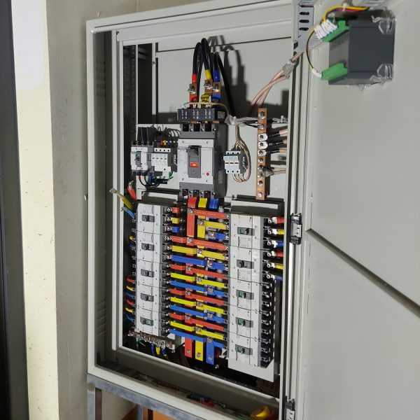 Thi Công Lắp Đặt Tủ Điện Phân Phối Nhà Xưởng