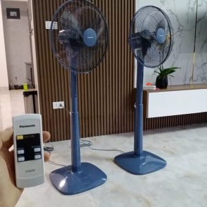 Quạt Đứng Cao 143cm Điều Khiển Remote Panasonic F-409K