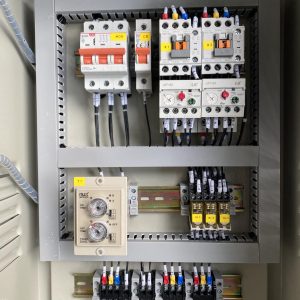 Lắp Ráp Thi Công Tủ Điện Điều Khiển 02 Bơm Chạy Luân Phiên
