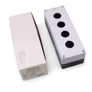 Hộp Nhựa 4 Nút Nhấn Trắng D25 65x72x195mm JF-BW4