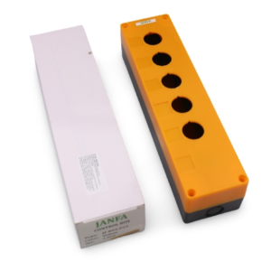 Hộp Nhựa 5 Nút Nhấn Vàng D25 65x72x277mm JF-BY5